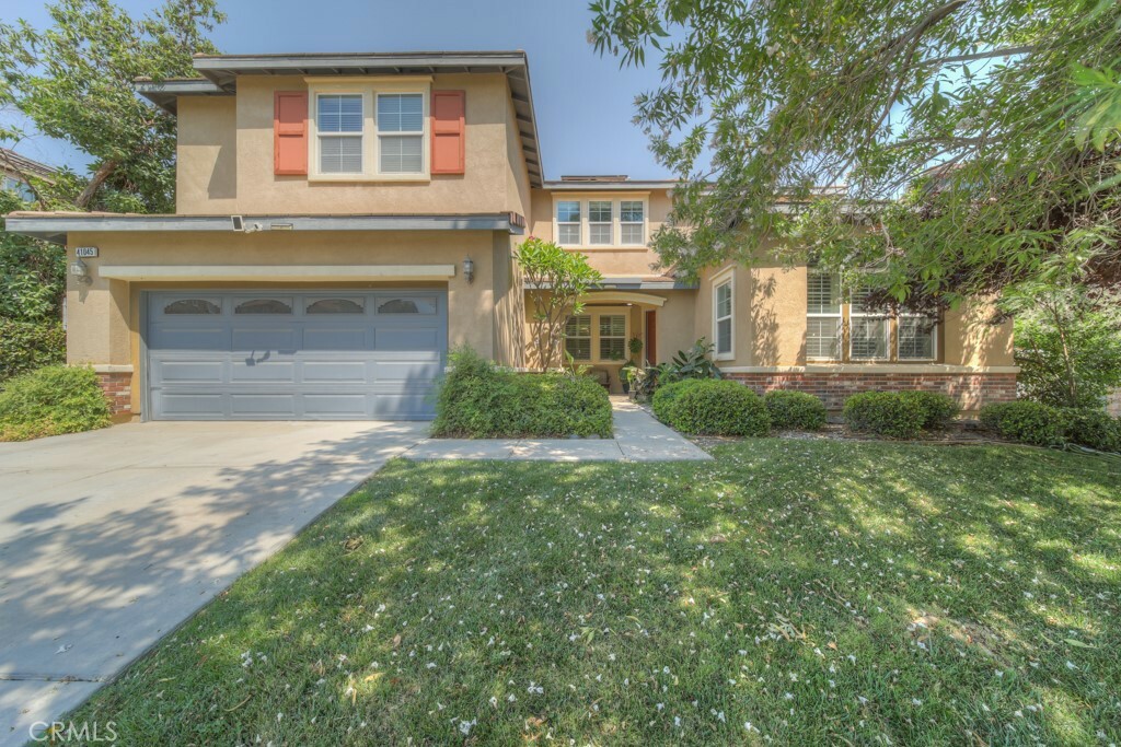 Property Photo:  41045 Sunsprite Street  CA 92532 