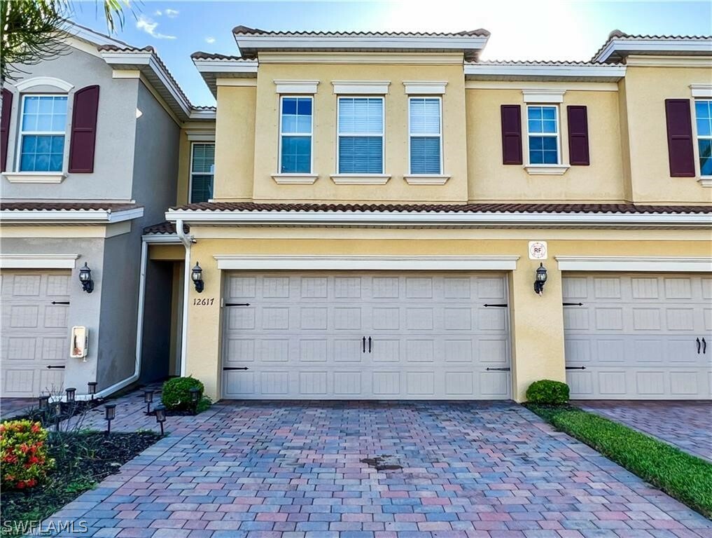 Property Photo:  12617 Laurel Cove Drive  FL 33913 