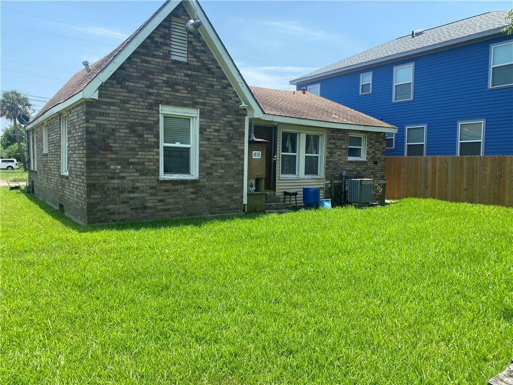 Property Photo:  2428 Independence Street  LA 70117 