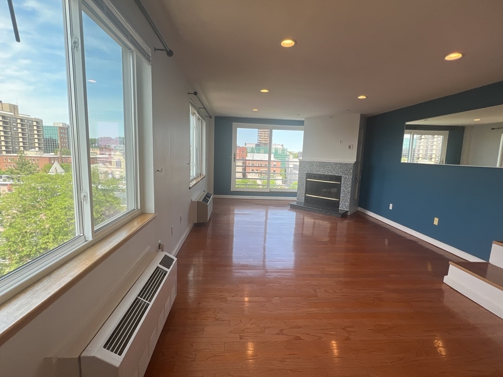 Property Photo:  326-340 Franklin St 700  MA 02139 