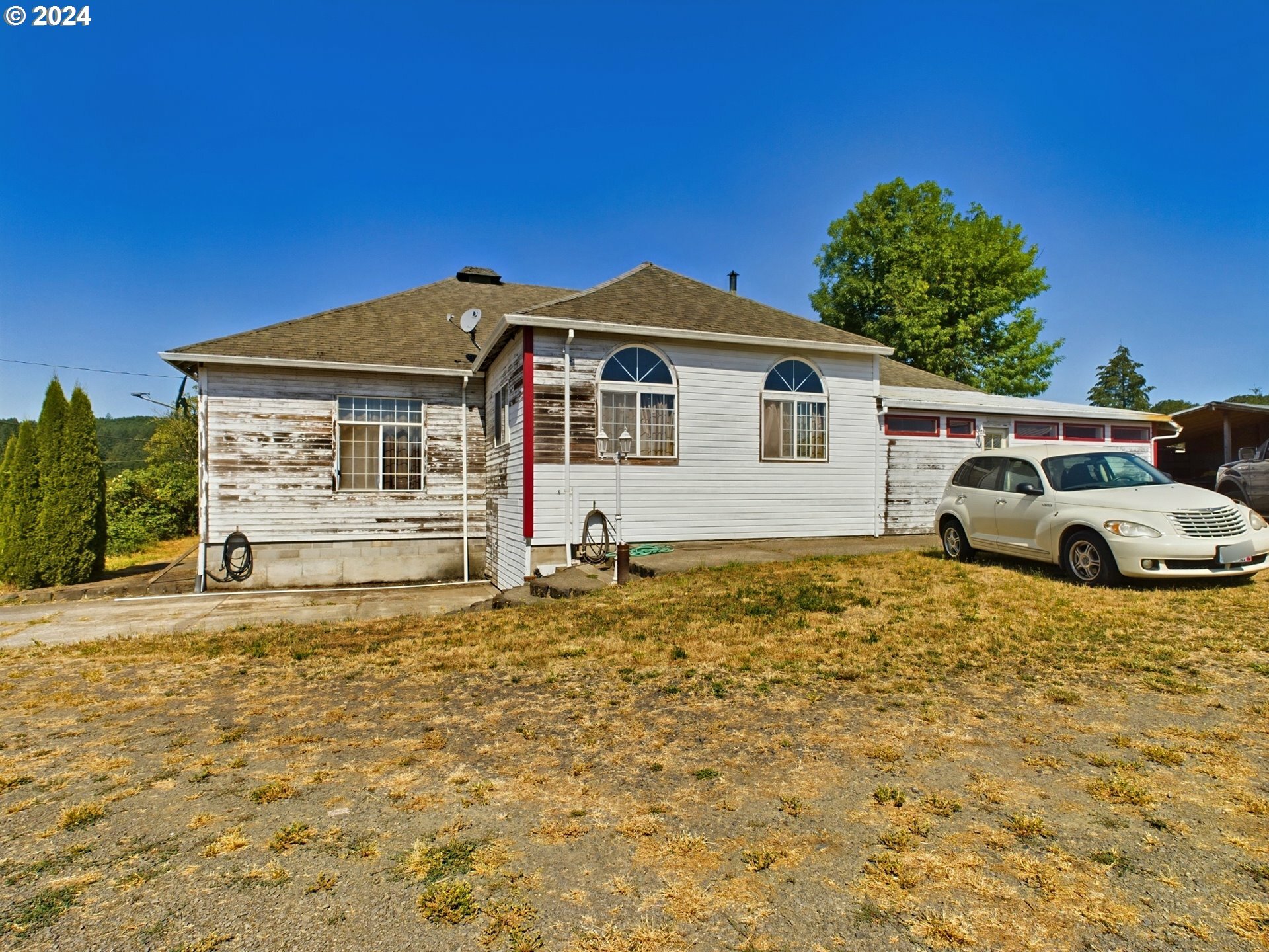 Property Photo:  14210 NW Hacker Rd  OR 97148 