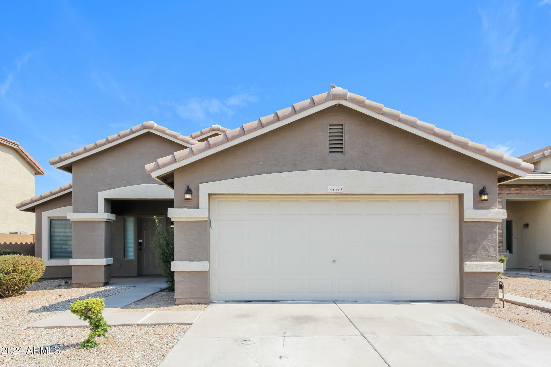 Property Photo:  25550 W Whyman Street  AZ 85326 