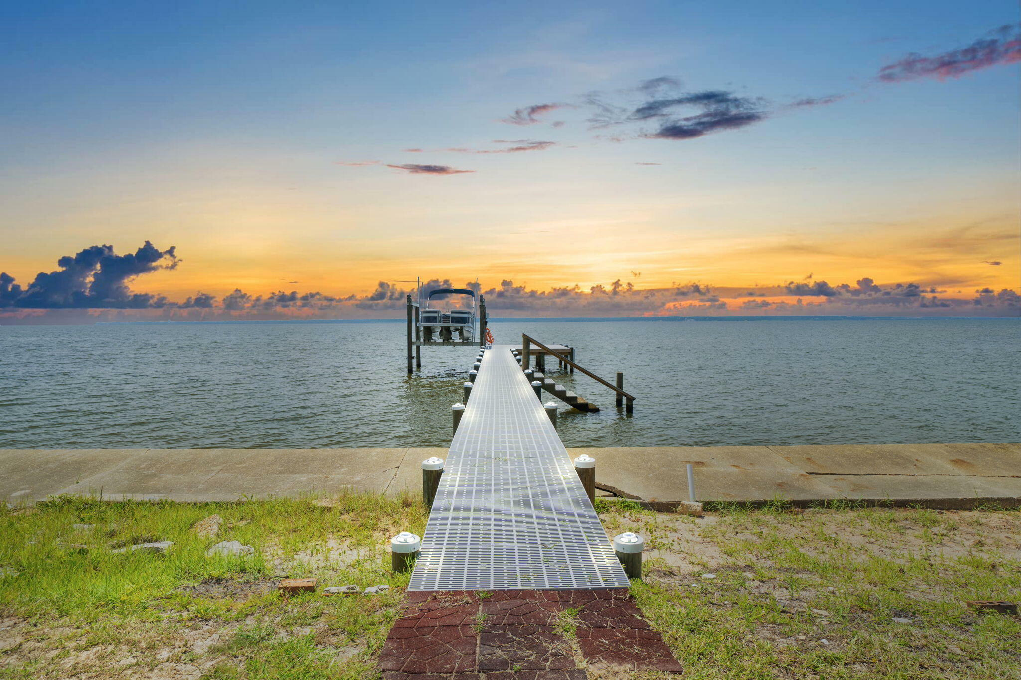 Property Photo:  933 Dolphin Road  FL 32583 