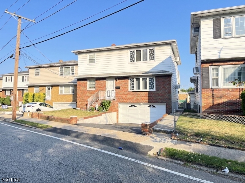 Property Photo:  170 Riverside Ave  NJ 07071 