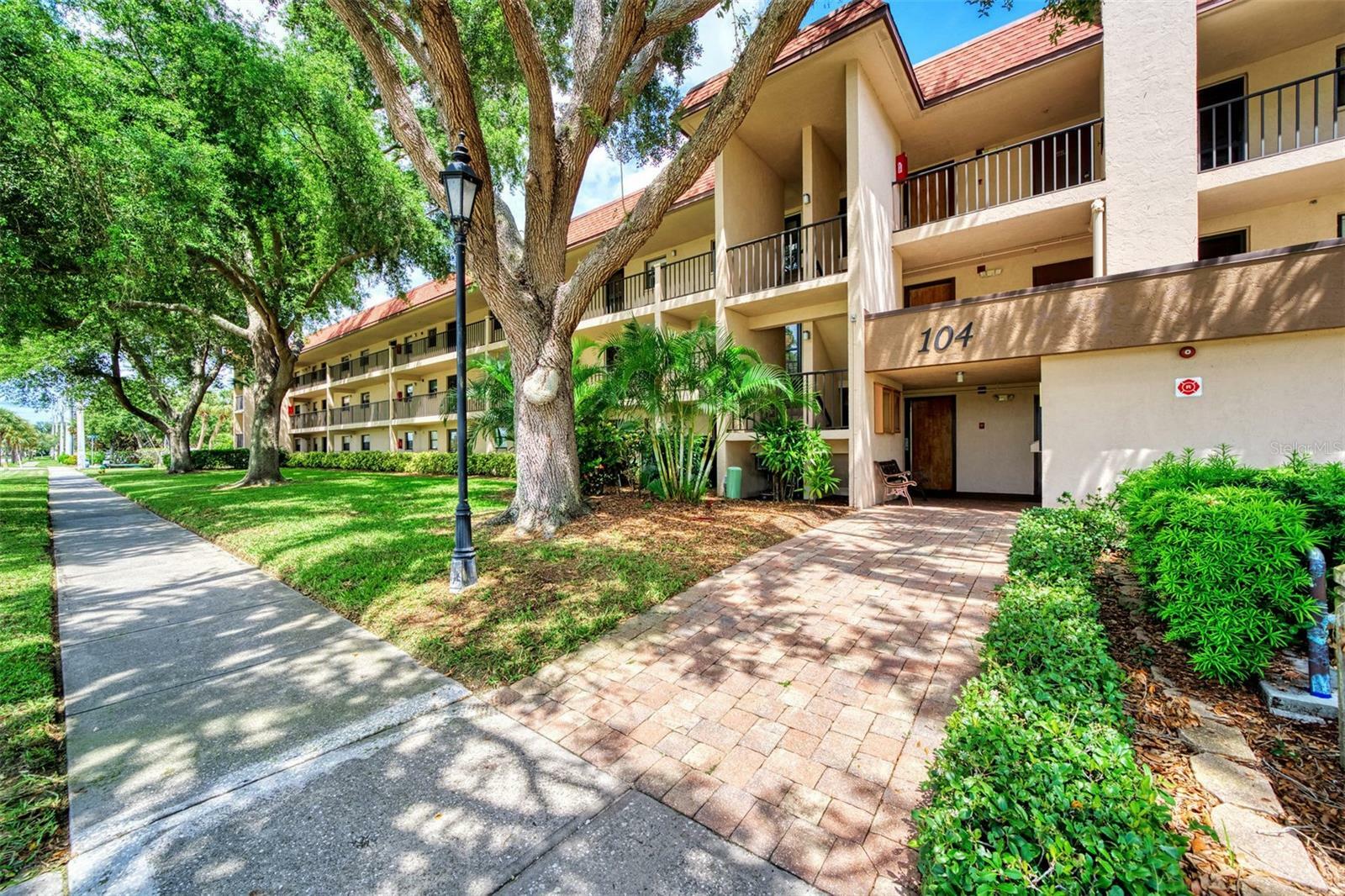 Property Photo:  104 Capri Isles Boulevard 111  FL 34292 