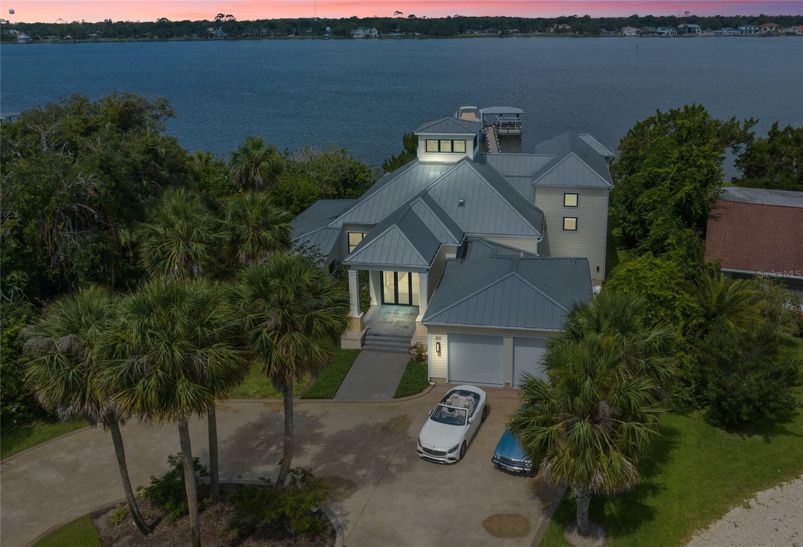 Property Photo:  200 John Anderson Drive  FL 32176 