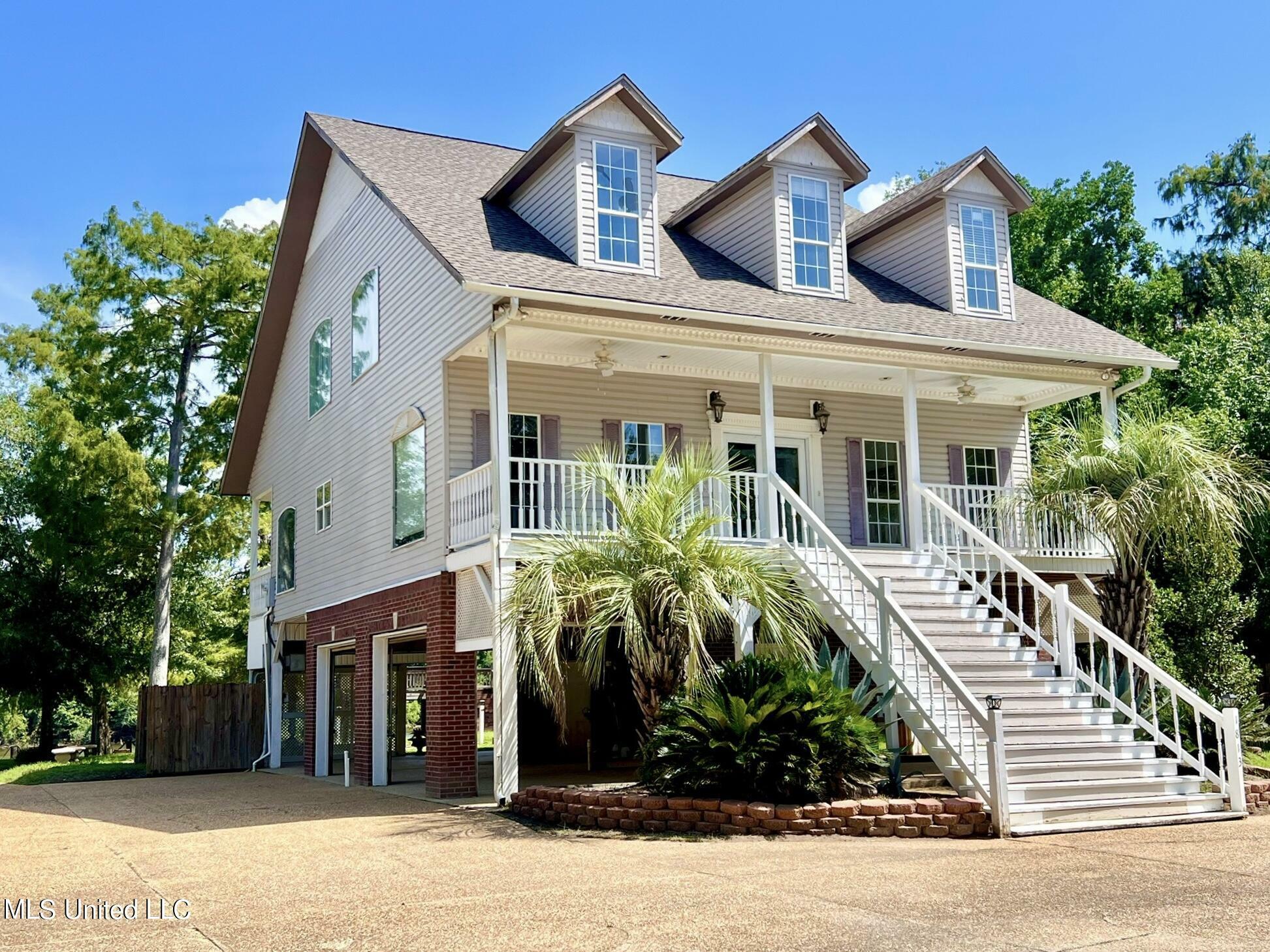 Property Photo:  1813 Pascagoula River Road  MS 39562 