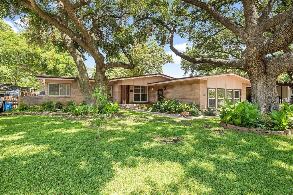 Property Photo:  7329 Edgerton Drive  TX 75231 