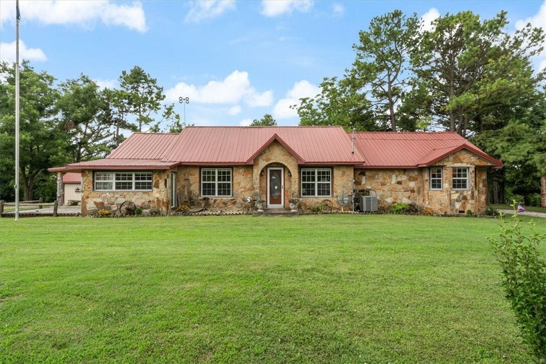 Property Photo:  493 E Lowell Avenue  AR 72718 