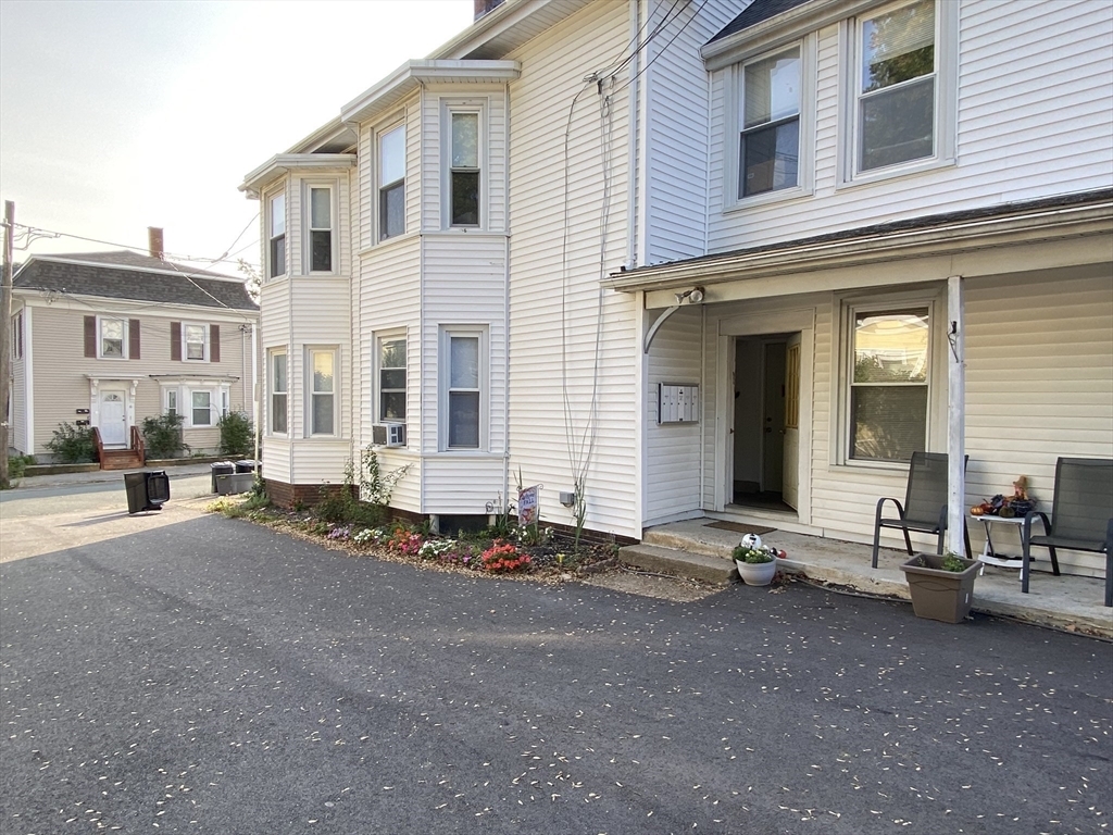 Property Photo: 7 Home St MA 01915
