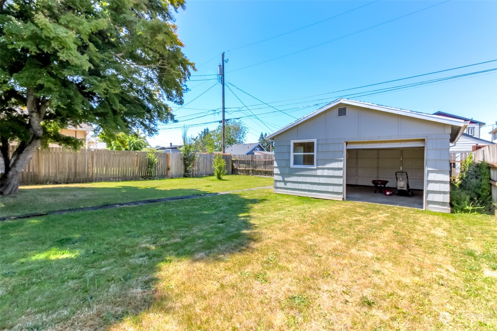 Property Photo:  5656 S I Street  WA 98408 