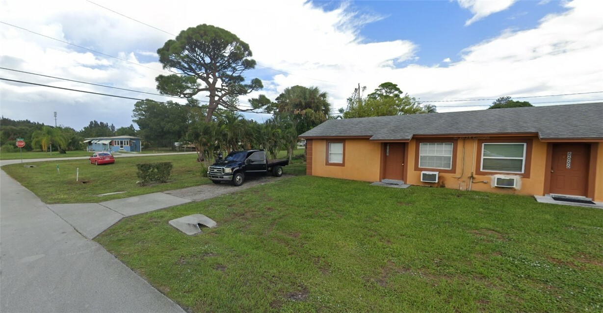 Property Photo:  8666 64th Court  FL 32967 