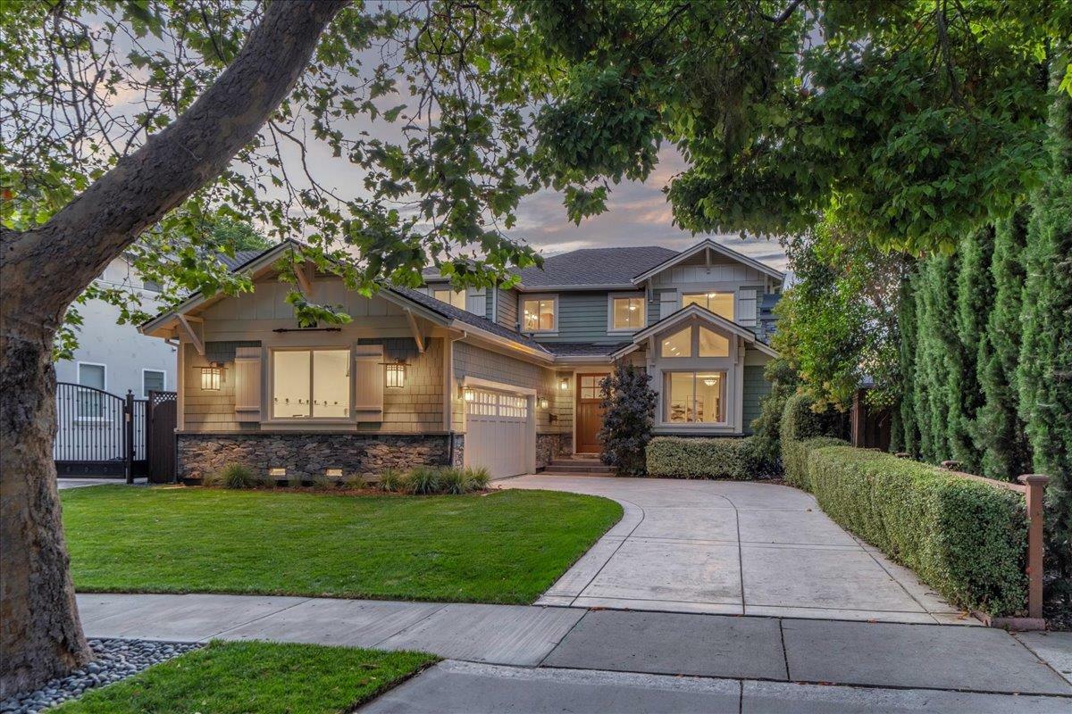 Property Photo:  817 Willow Glen Way  CA 95125 