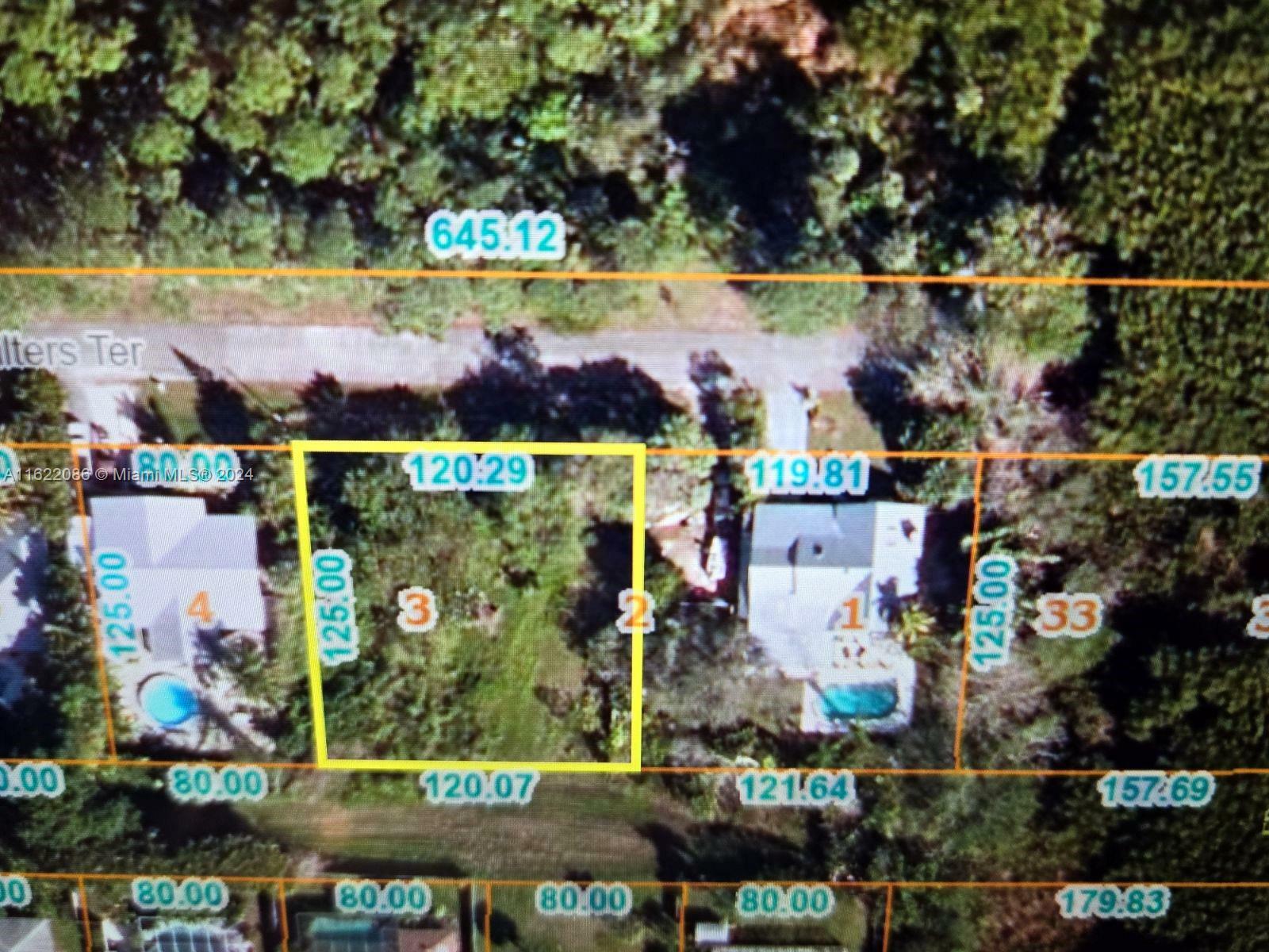 Property Photo:  1050 SE Walters Ter  FL 34983 