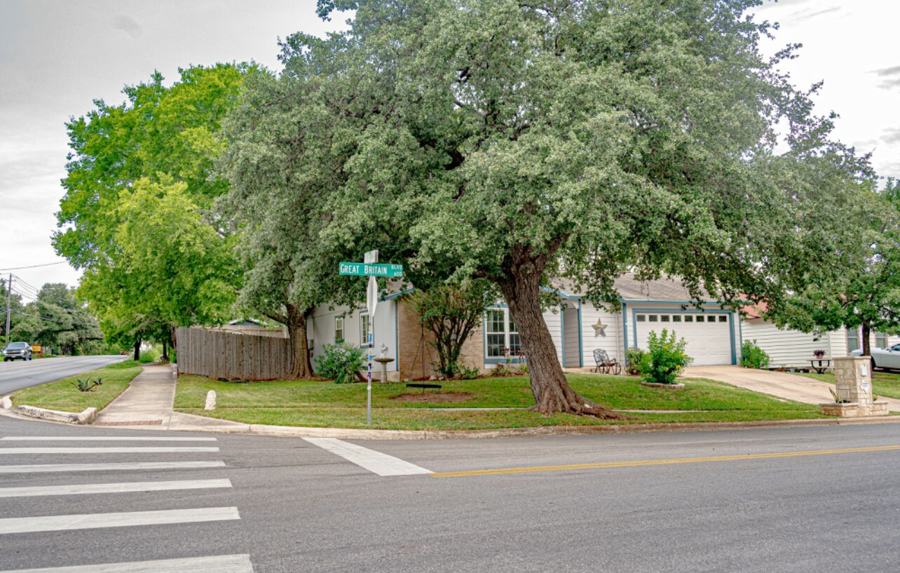 Property Photo:  601 Great Britain Boulevard  TX 78748 