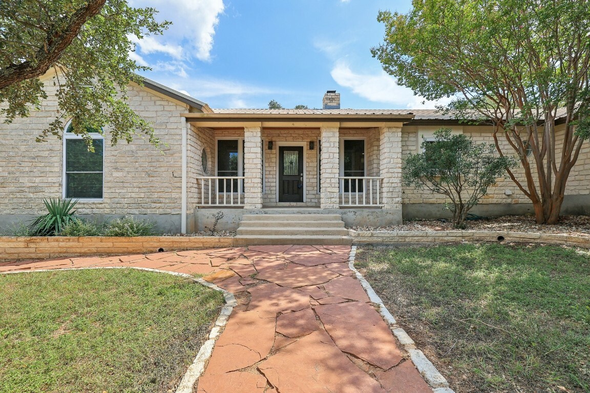 Property Photo: 207 Buck Bend TX 78628