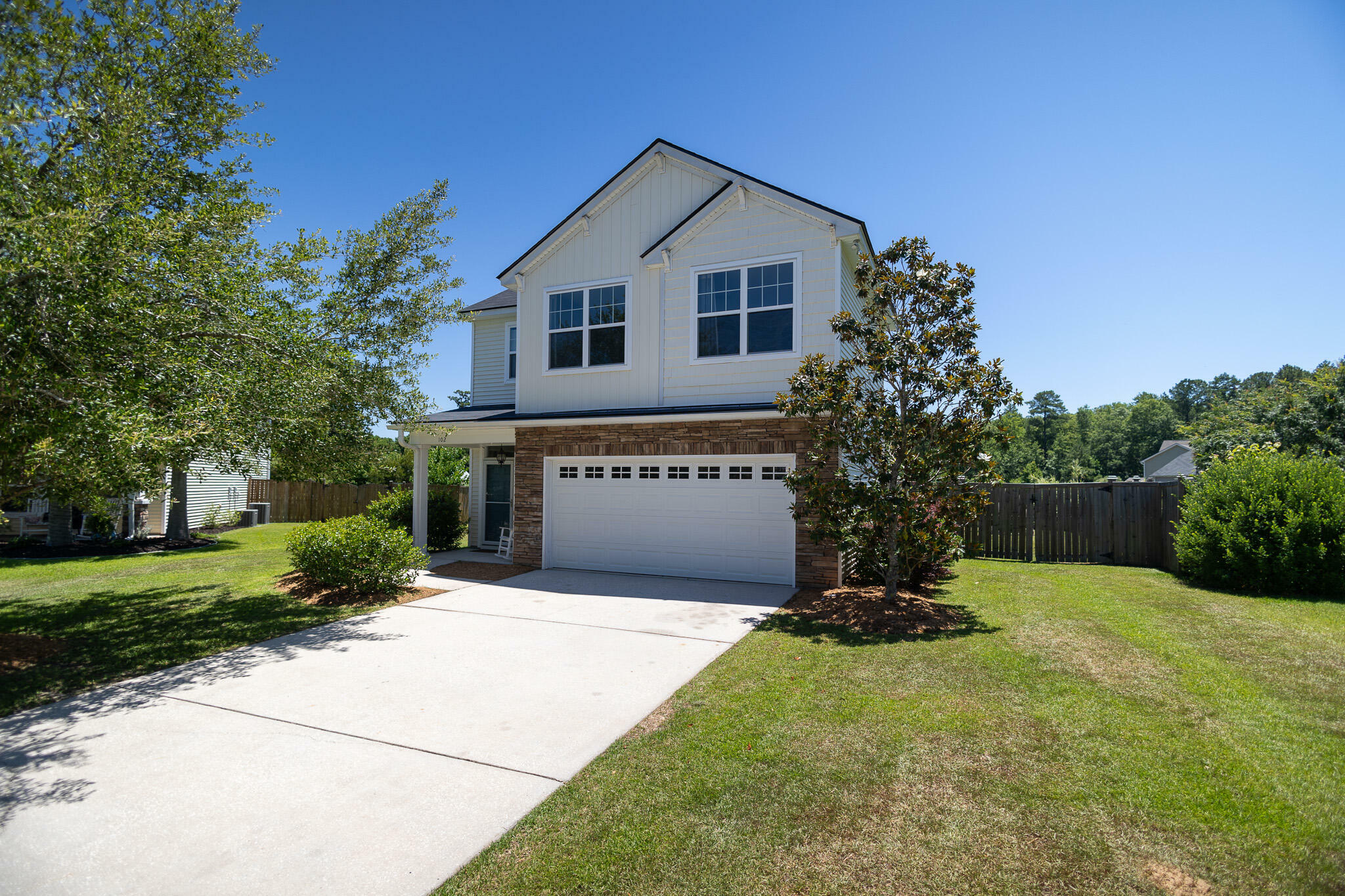 Property Photo:  102 Elena Court  SC 29485 