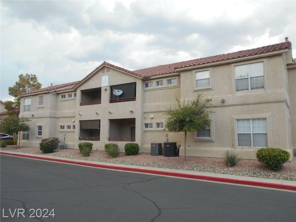 Property Photo:  520 Arrowhead Trail 212  NV 89015 