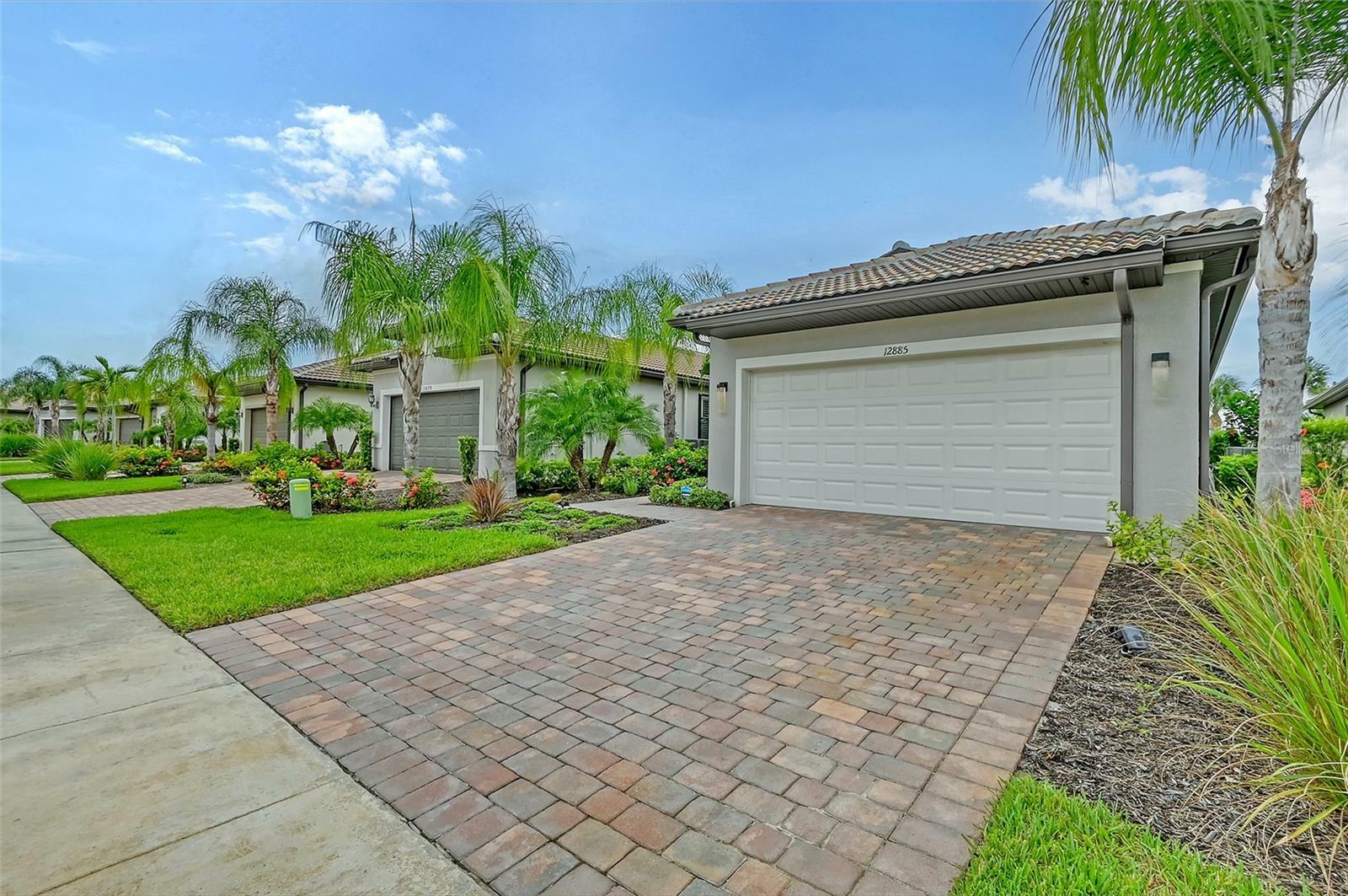 Property Photo:  12885 Oriago Street  FL 34293 