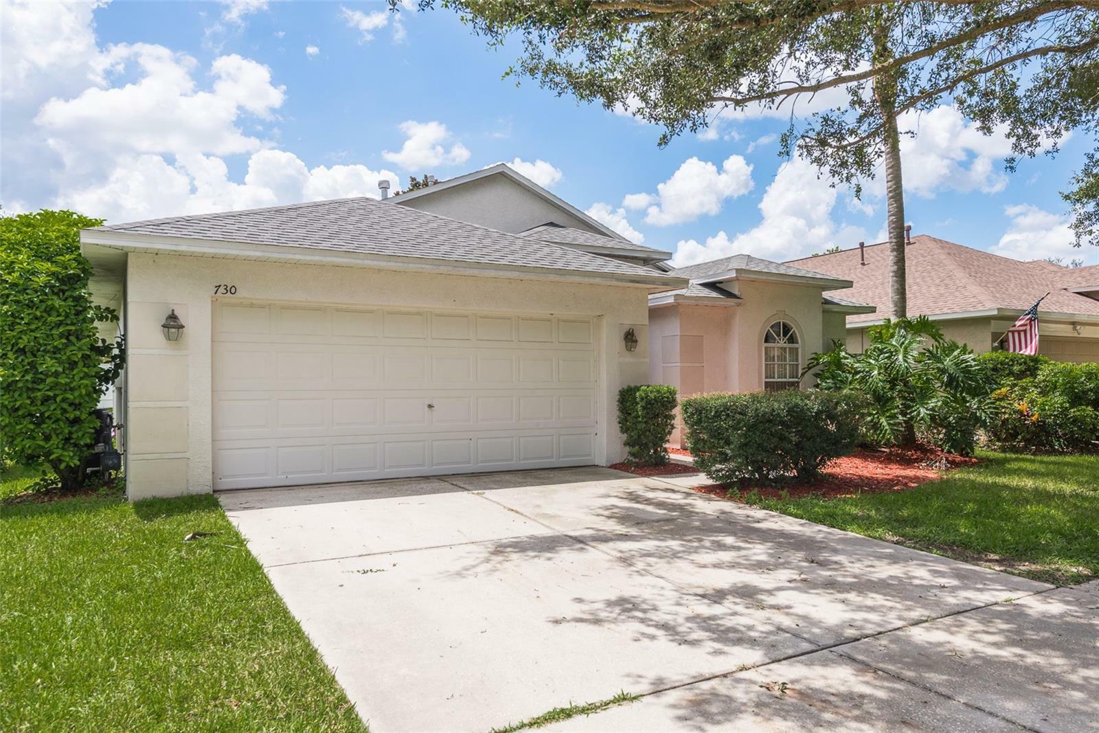 Property Photo:  730 Straw Lake Drive  FL 33510 