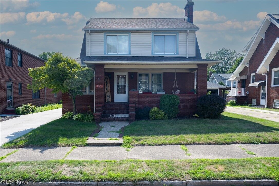Property Photo:  1168 N Main Street  OH 44310