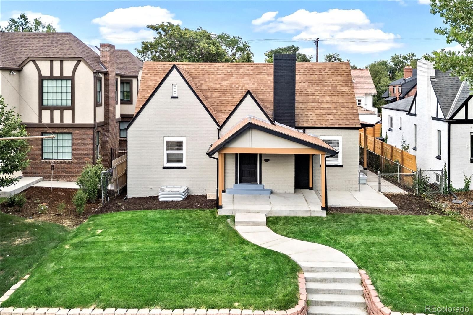 Property Photo:  2620 Colorado Boulevard  CO 80207 