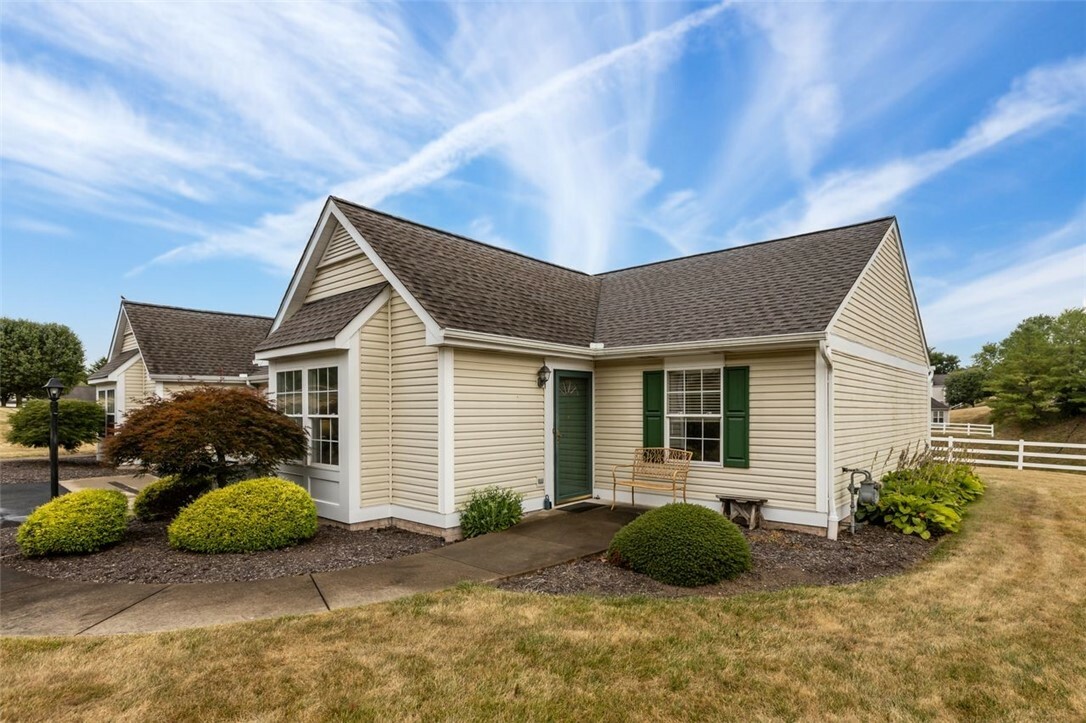 Property Photo: 111 Sedeca Dr PA 15317