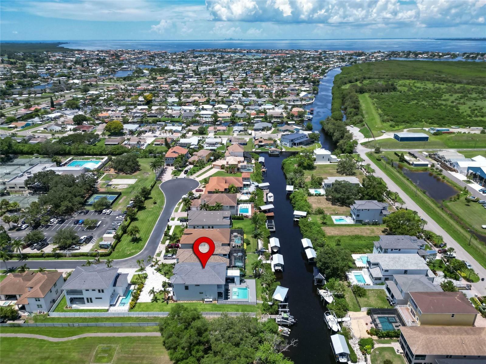 Property Photo:  519 Treviso Drive  FL 33572 