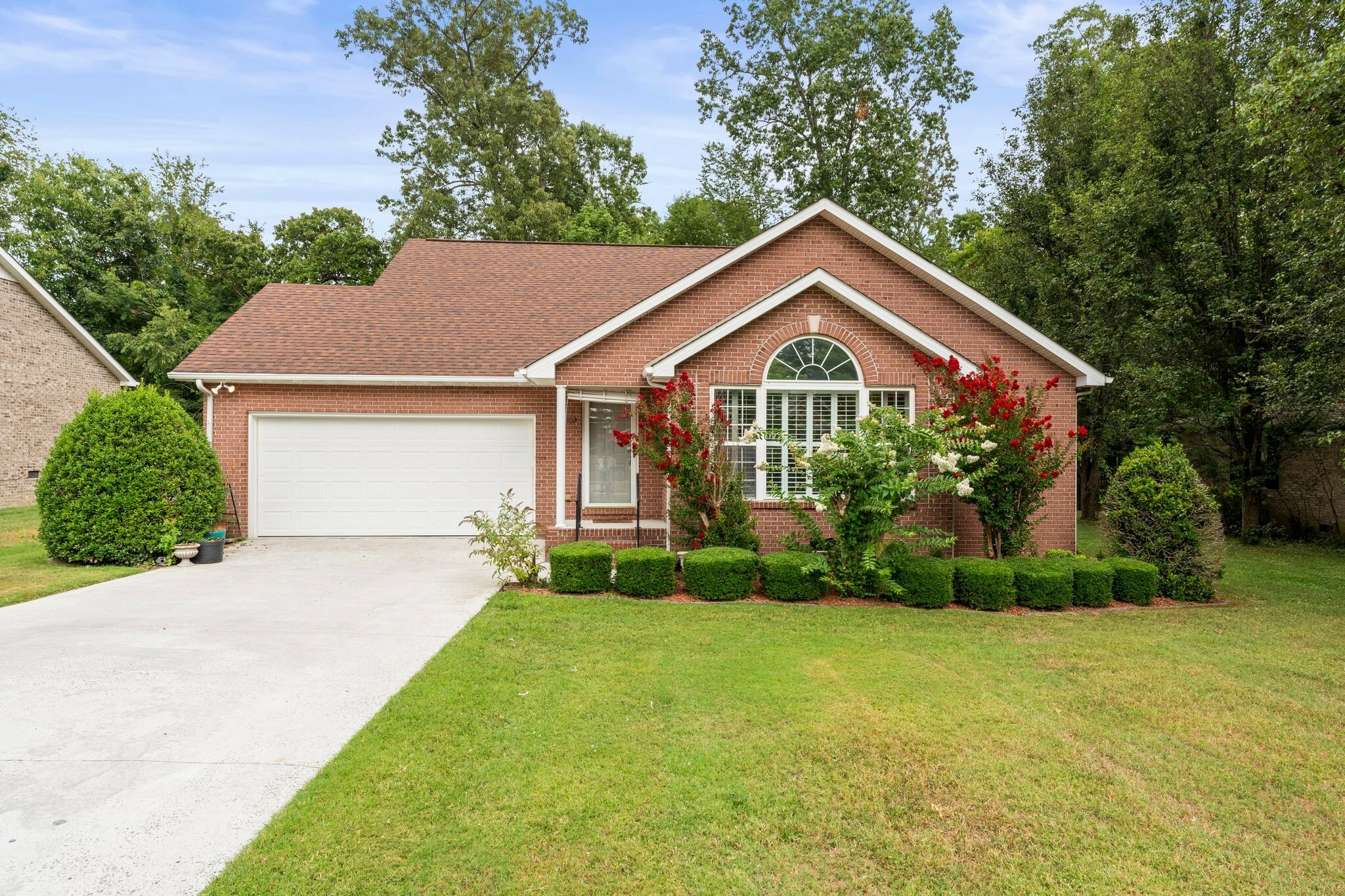 Property Photo:  102 Oakmont Drive  TN 37388 