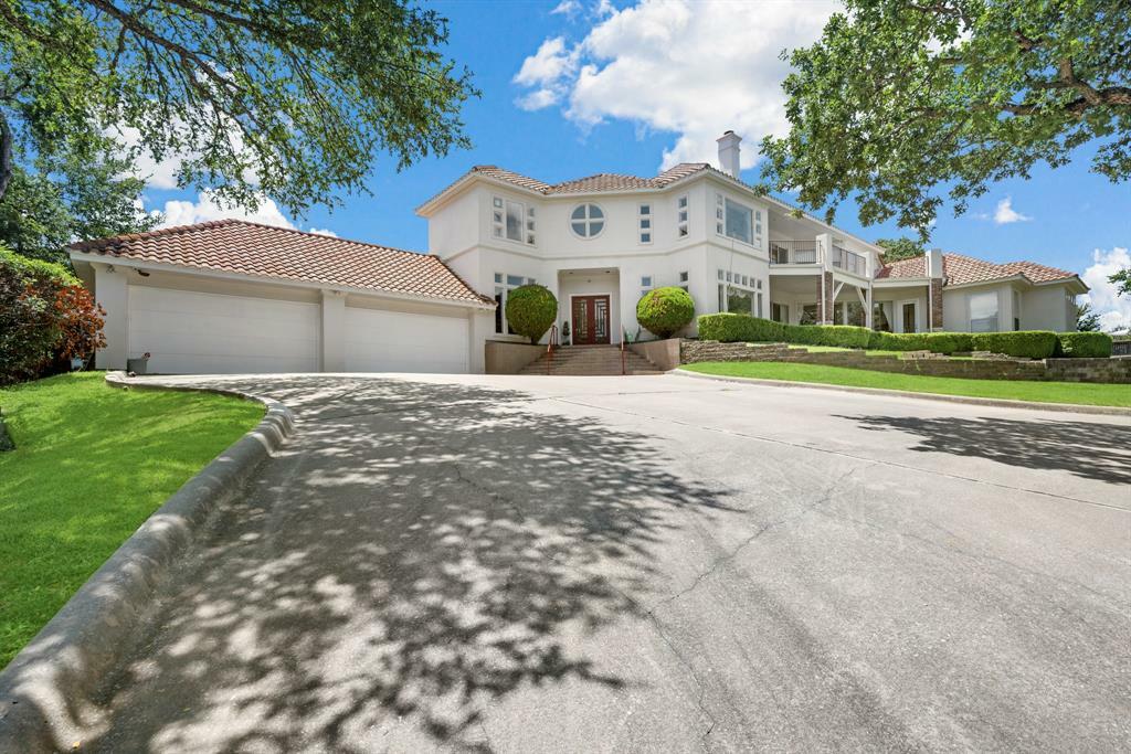 Property Photo:  2318 Stone Bridge Drive  TX 76006 