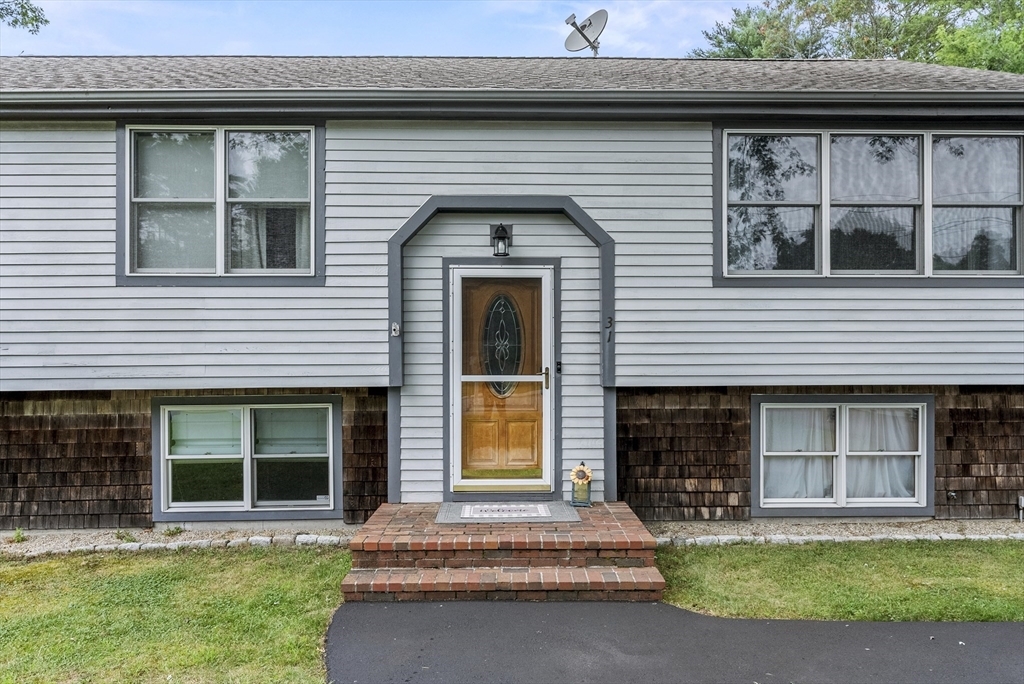 Property Photo:  31 Quaker Road  MA 02330 