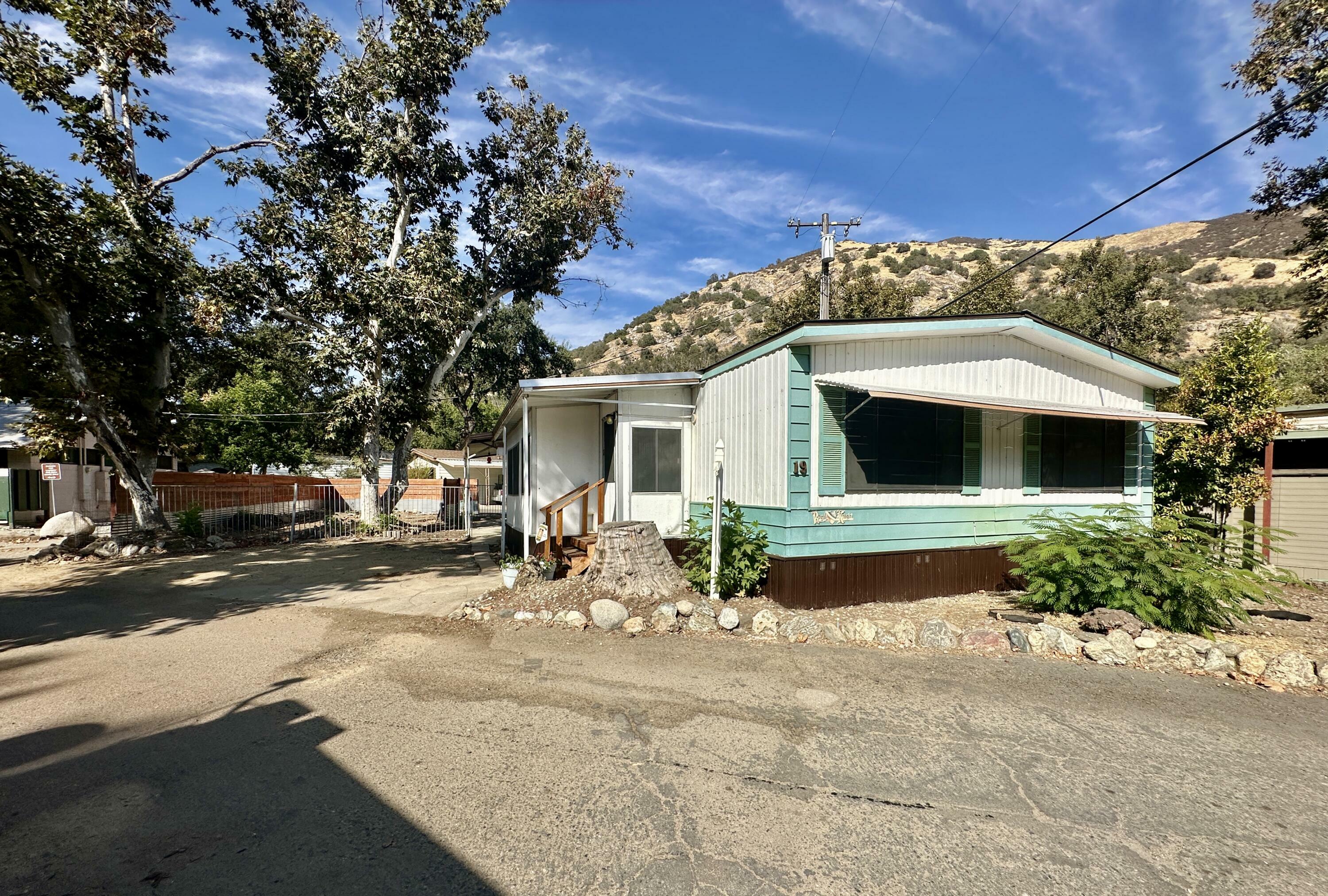 Property Photo:  43490 North Fork Drive 19  CA 93271 