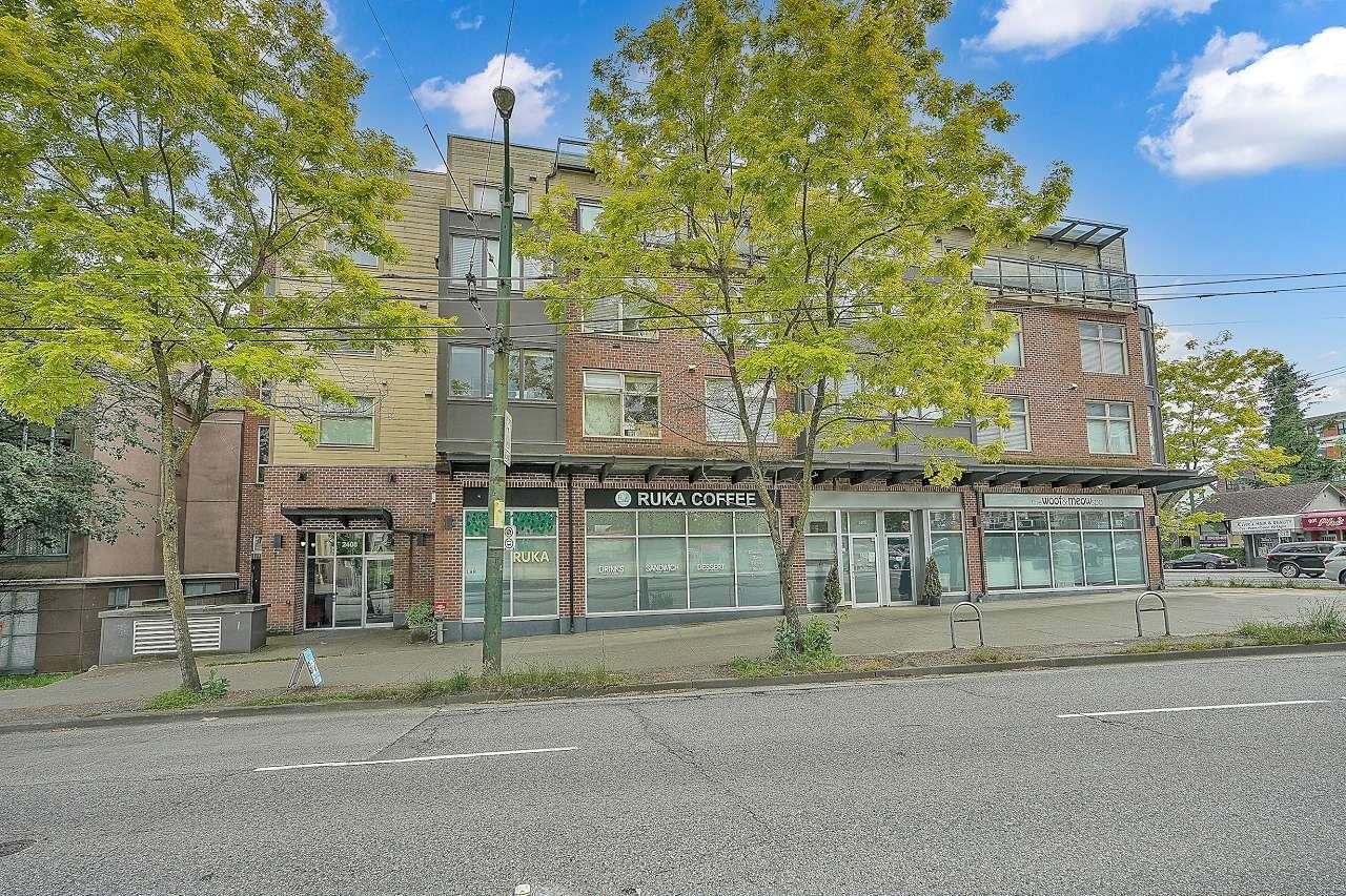 Property Photo:  2408 E Broadway Street 306  BC V5M 4T9 