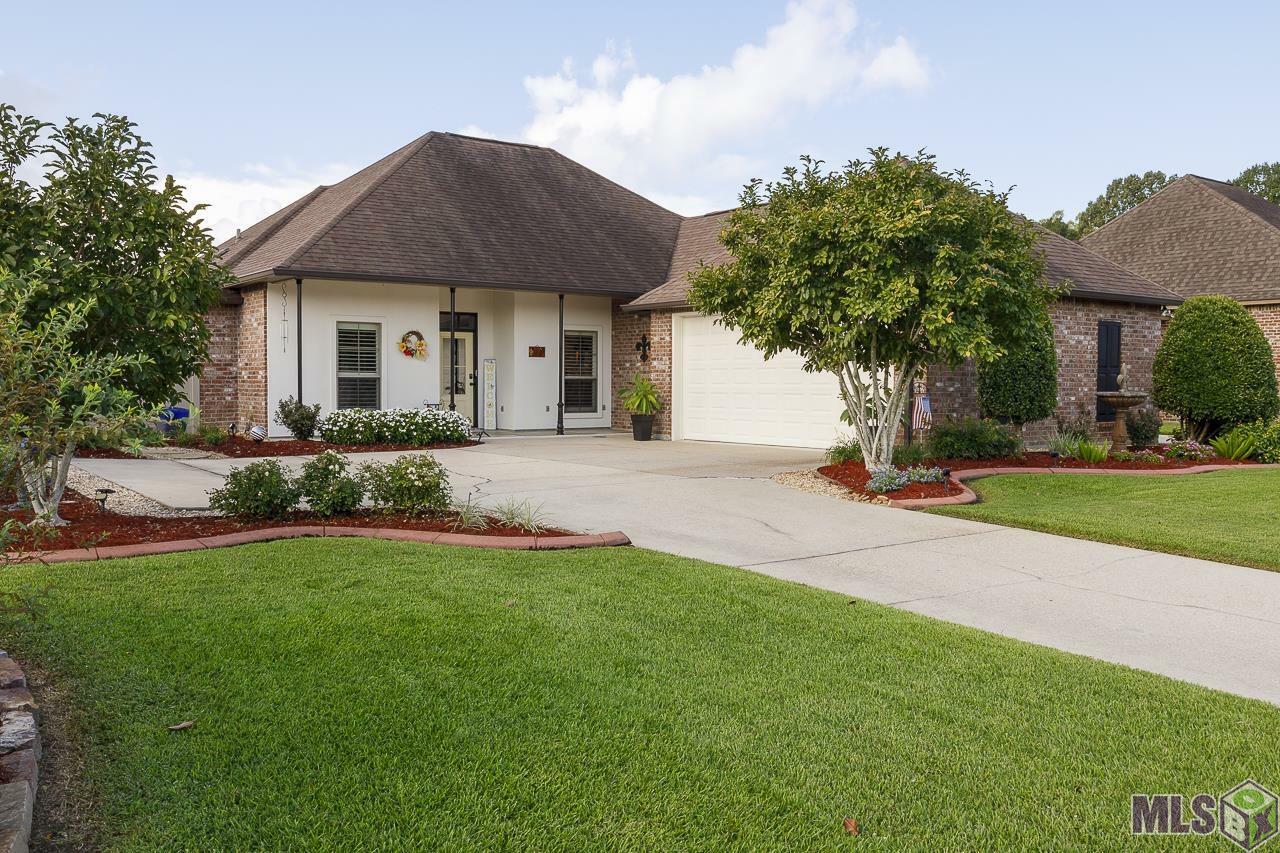 Property Photo:  39096 Driftwood Crossing Ct  LA 70737 