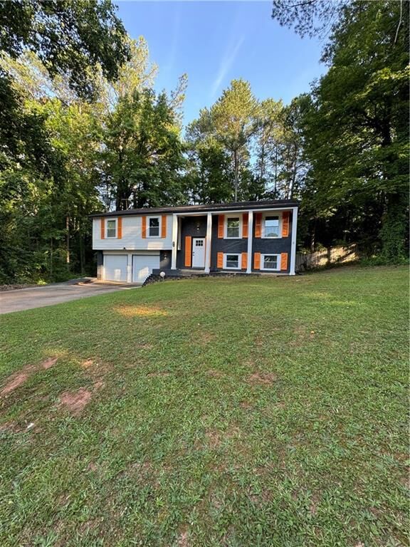 Property Photo:  714 Stonehill Court  GA 30083 