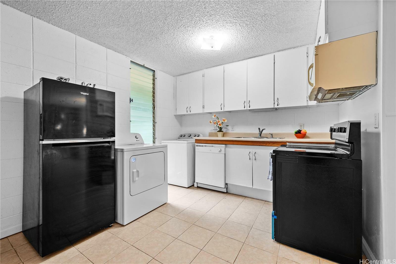 Property Photo:  95-269 Waikalani Drive C101  HI 96789 