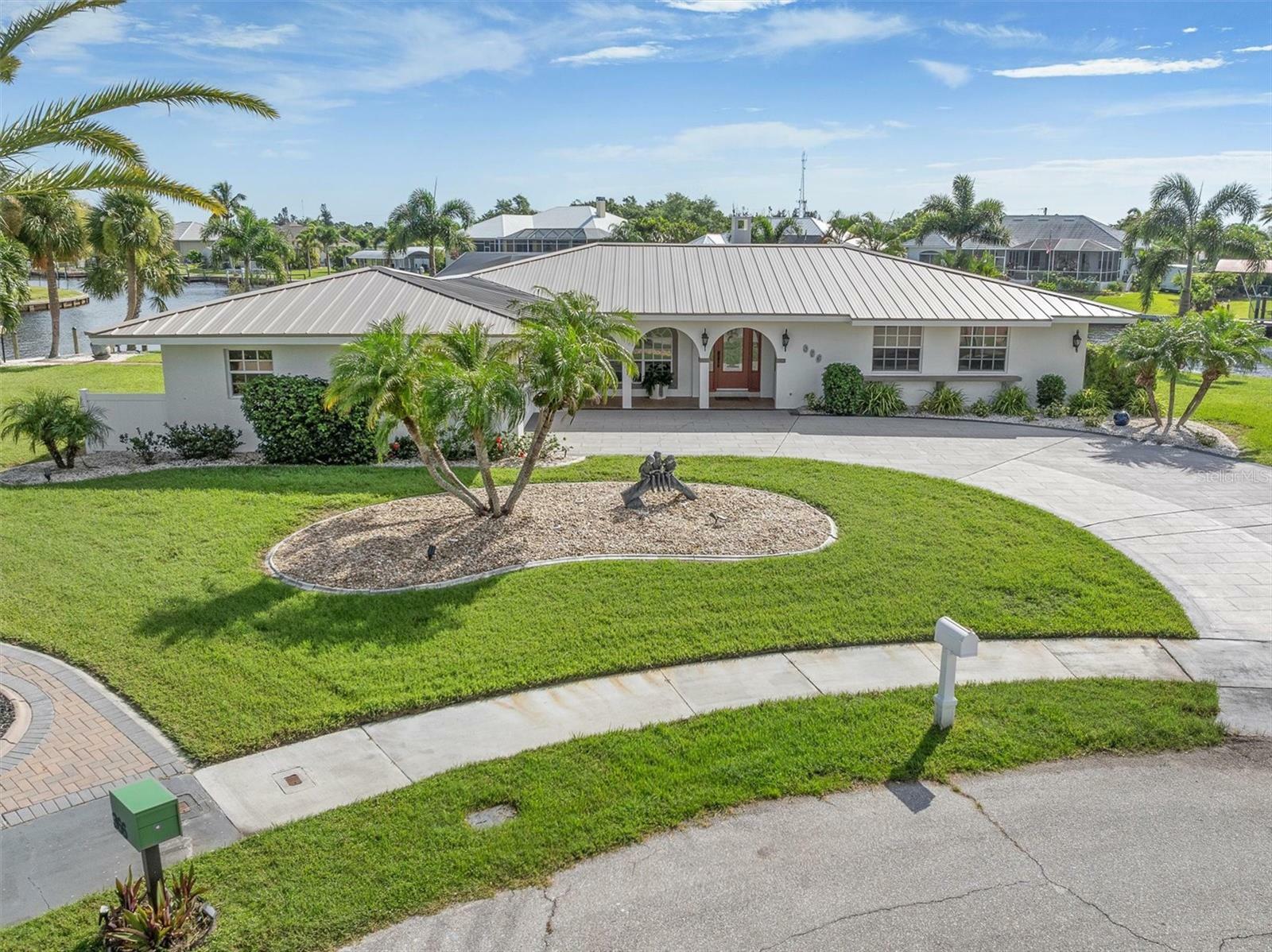 Property Photo:  374 Severin Road SE  FL 33952 