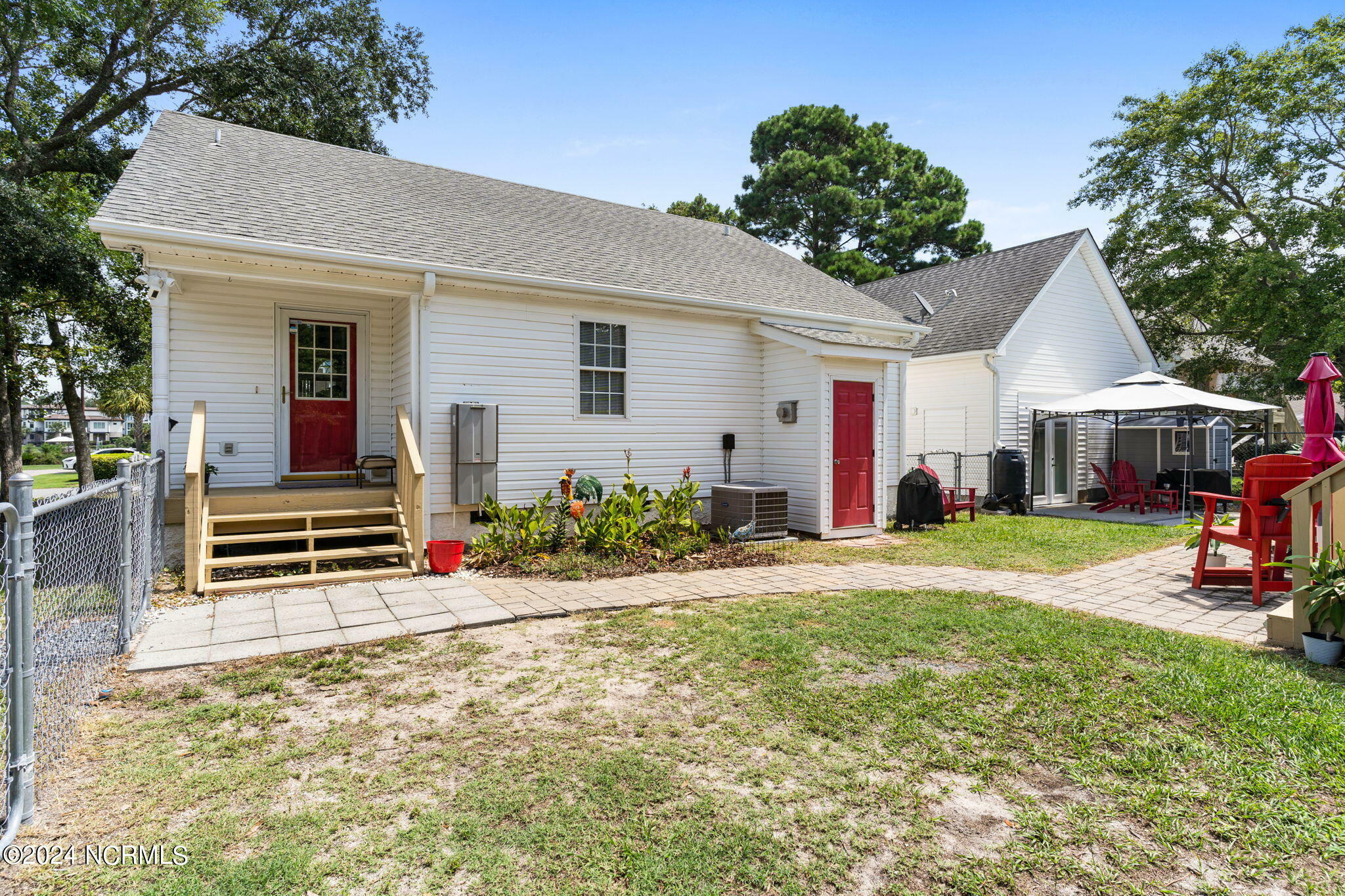 Property Photo:  2301 E Yacht Drive  NC 28465 