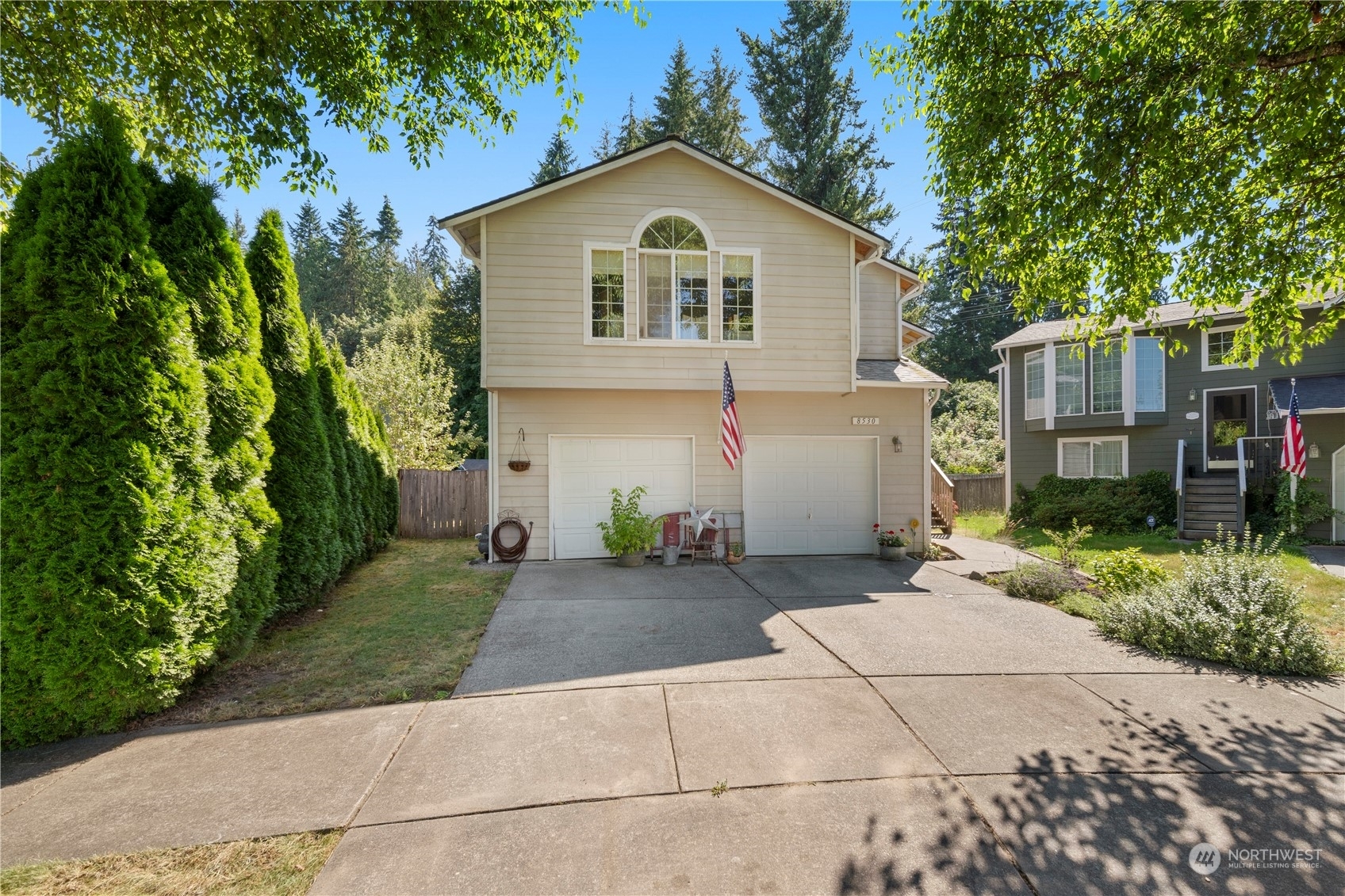 Property Photo:  8530 218th Place NE  WA 98223 