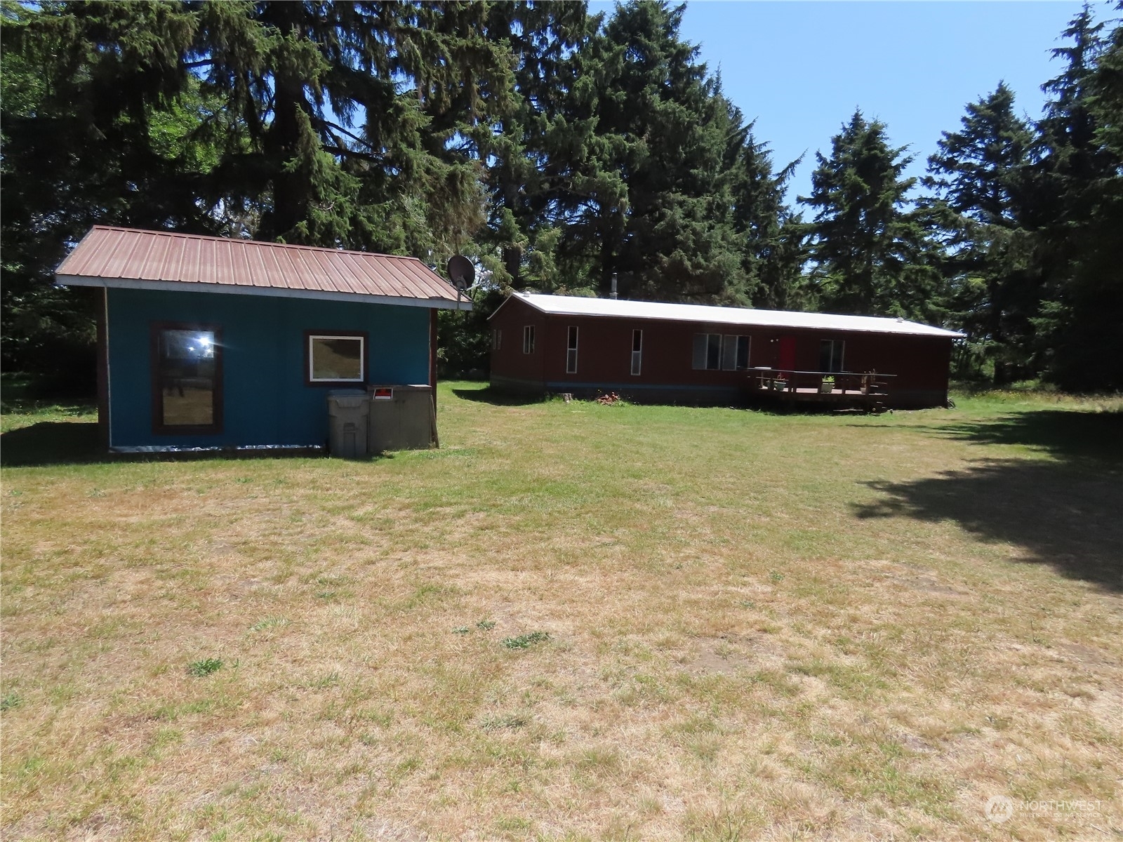 Property Photo:  1242 State Route 105  WA 98547 