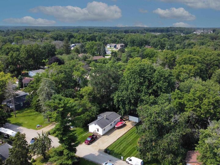 11643 North Parkview Drive  Edgerton WI 53534 photo