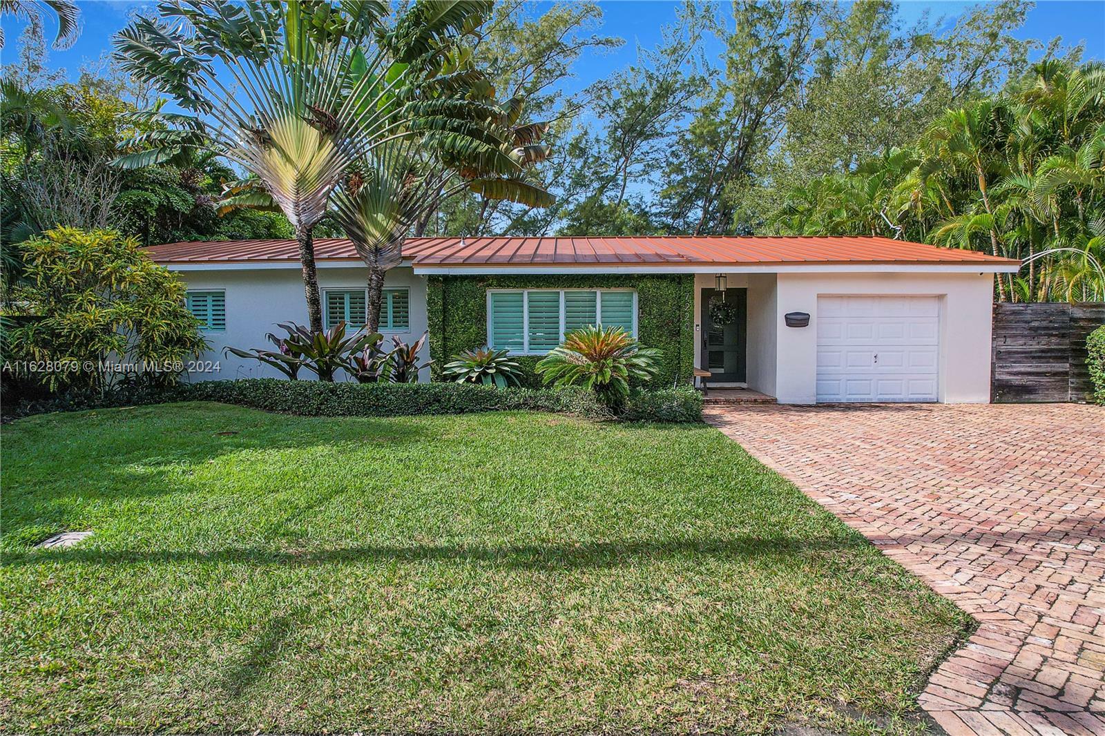 Property Photo:  7220 SW 65th Ave  FL 33143 