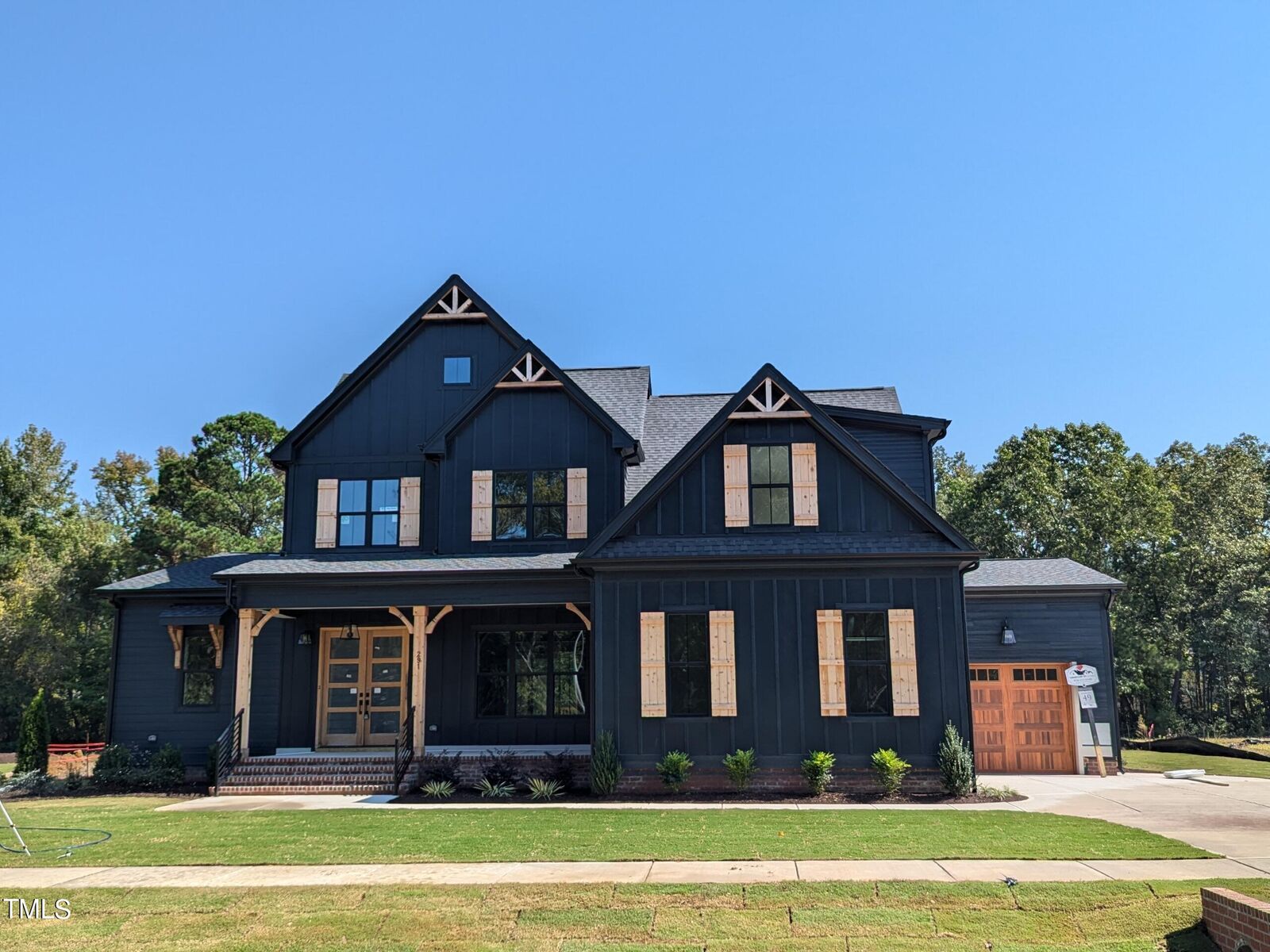 Property Photo:  291 Dublin Creek Drive  NC 27526 