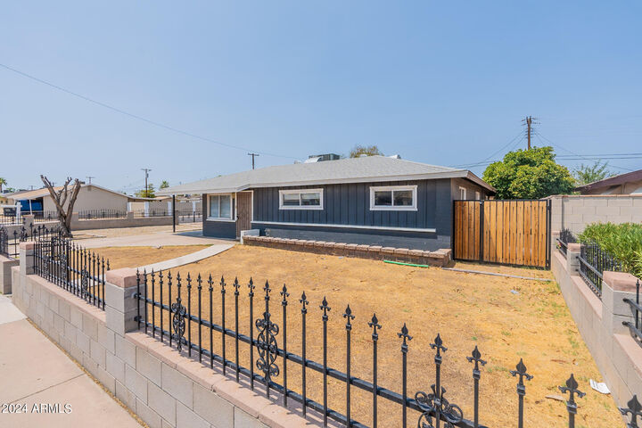 Property Photo:  3756 W Mulberry Drive  AZ 85019 