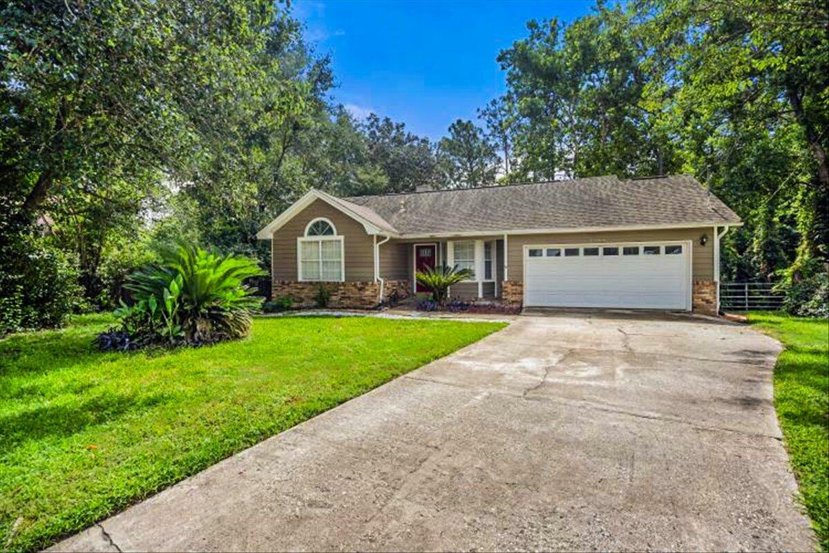 Property Photo:  3368 Shoal Creek Cove  FL 32539 