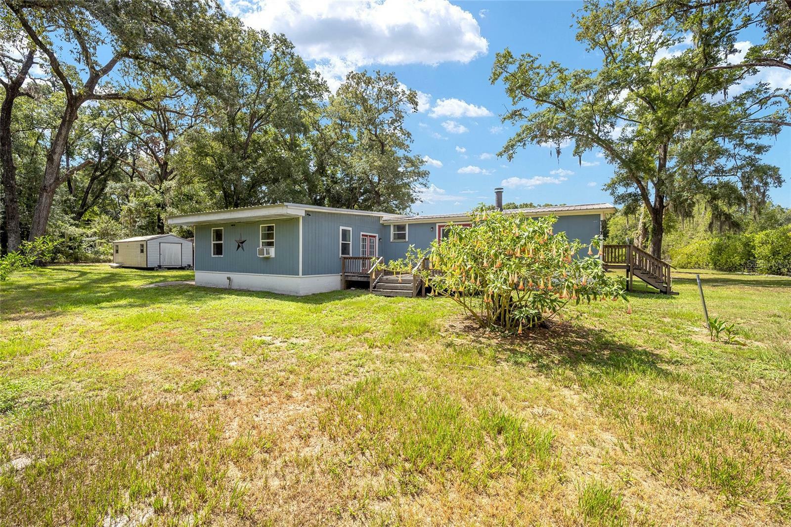 Property Photo:  8503 SW 152nd Avenue  FL 32618 