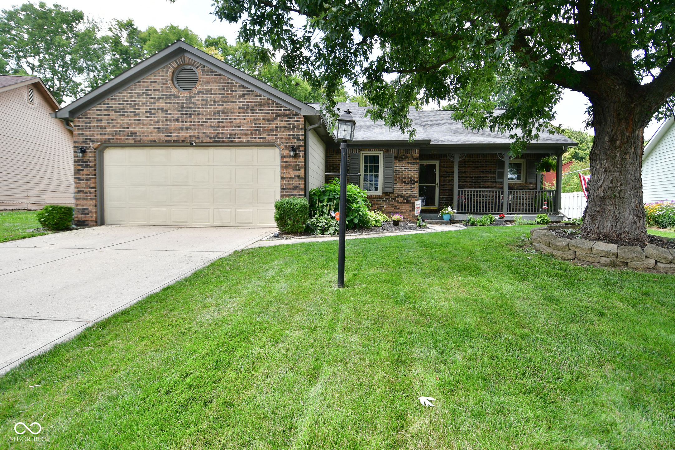 712 Sunbow Lane  Indianapolis IN 46231 photo