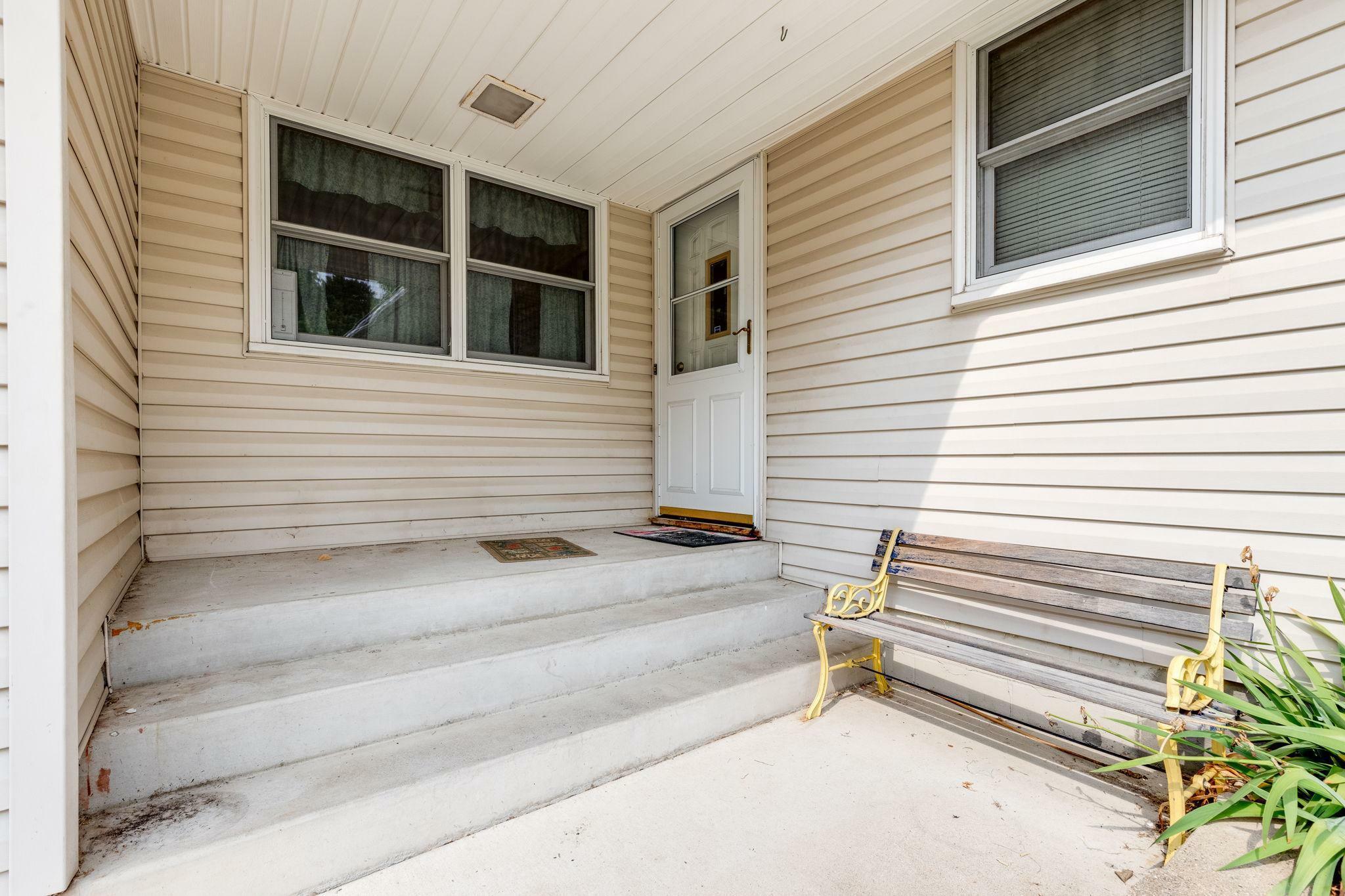 Property Photo:  1993 Longfellow Avenue  MN 55119 