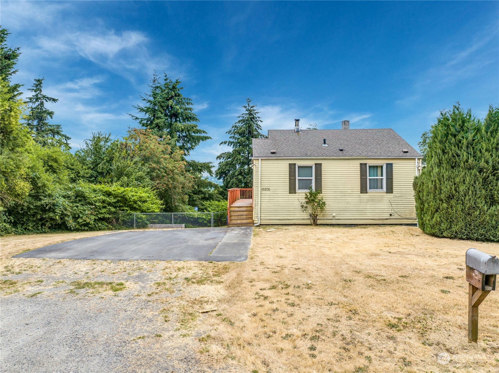 Property Photo:  10231 Beacon Avenue S  WA 98178 