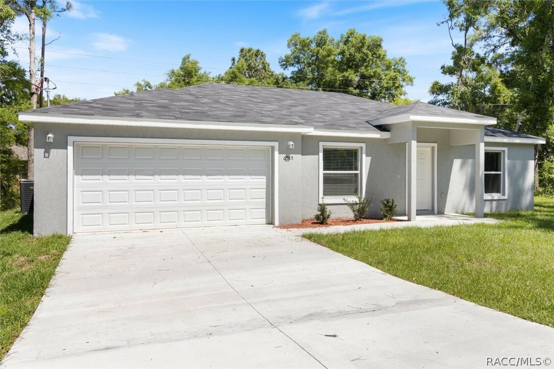 Property Photo:  6300 E Malverne Street  FL 34452 